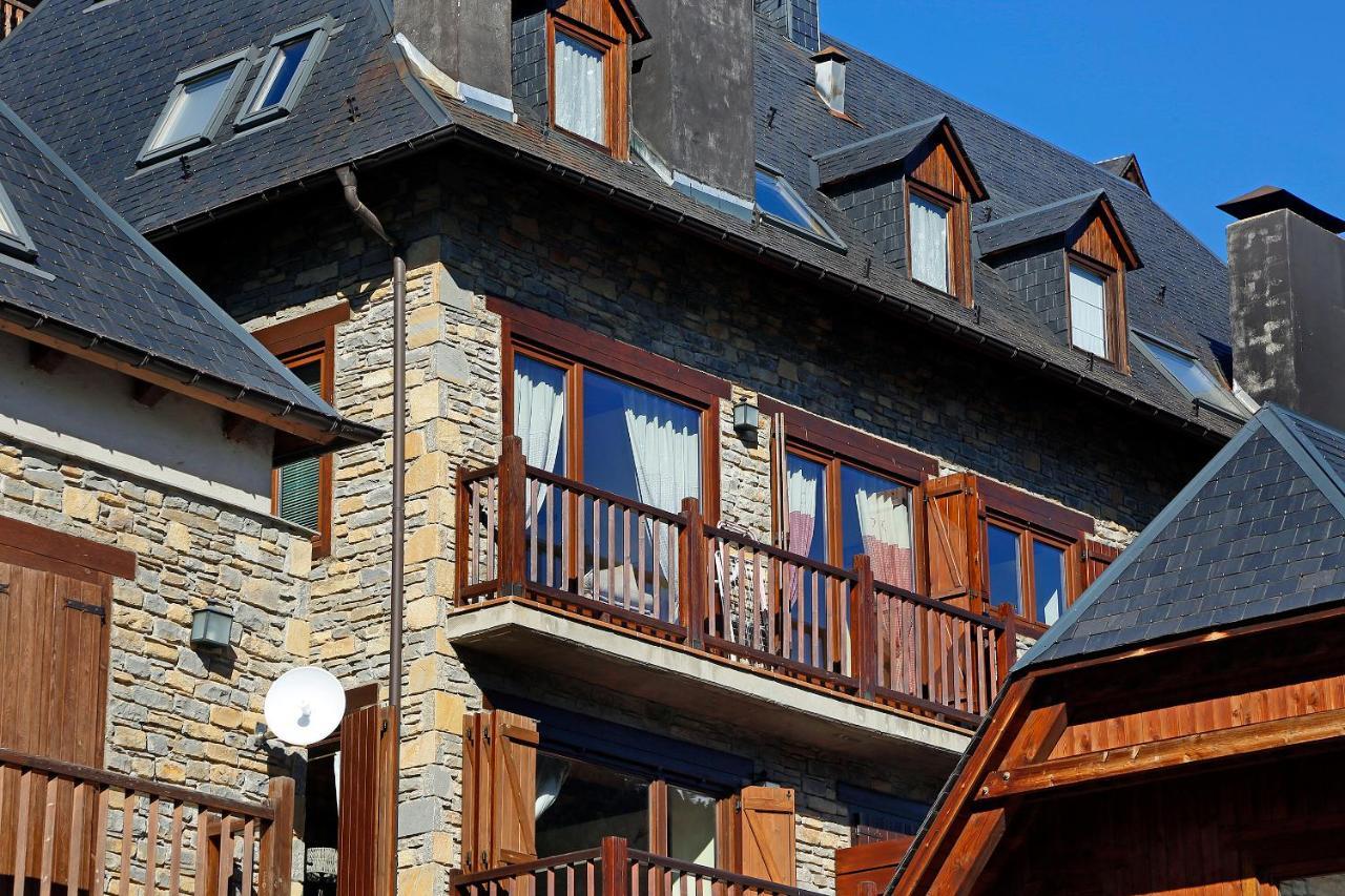 Apartamento La Santeta De Aran Vielha Exteriér fotografie
